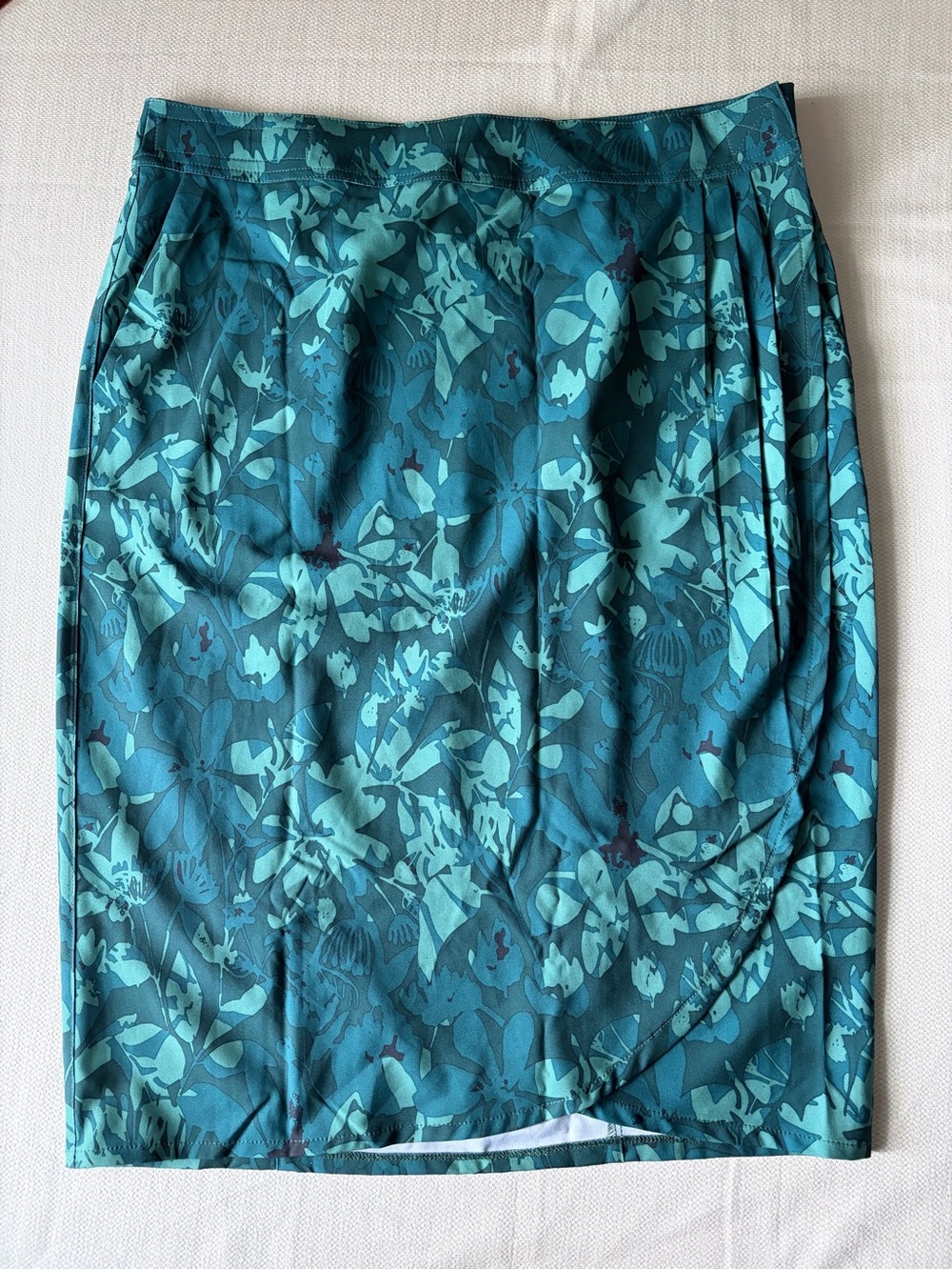 Ripskirt Tropical Camo Wrap Skirt Travel Activewear Sporty Hawaii Beach NWT Sz L